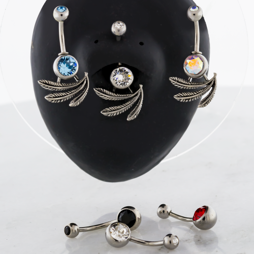 TITANIUM PREMIUM NAVEL RING W/ ABSTRACT FEATHERS