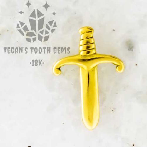 TEGAN'S TOOTH GEMS 18KT GOLD DAGGER