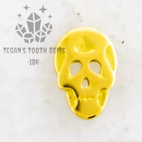 TEGAN'S TOOTH GEMS 18KT GOLD SKULL